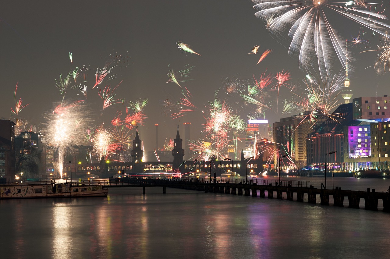 2025年香港今天晚上的结果，香港今晚预告，未来之夜的结果揭晓